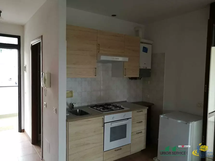 Immagine 8 di Bilocale in vendita  in Strada Cartiera 12 a Parma