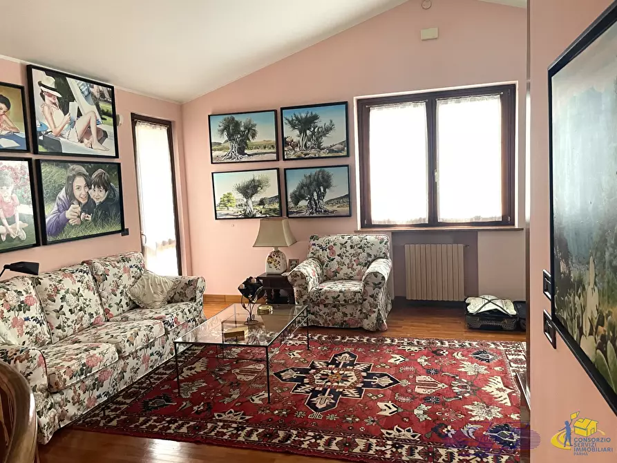 Immagine 33 di Villa in vendita  in Via Fontana Anna a Traversetolo