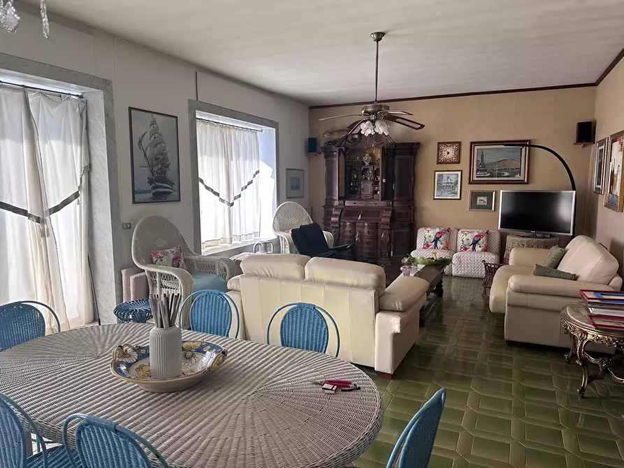 Immagine 7 di Appartamento in vendita  a Modica