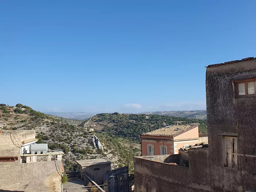 Immagine 4 di Porzione di casa in vendita  a Ragusa