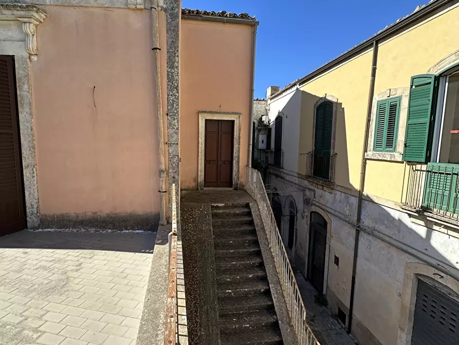 Immagine 10 di Casa indipendente in vendita  in via regina elena 431 a Modica