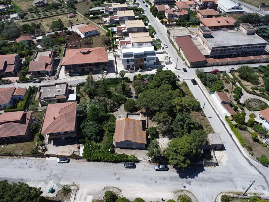 Immagine 4 di Villa in vendita  in Via Sorda Sampieri 197 a Modica