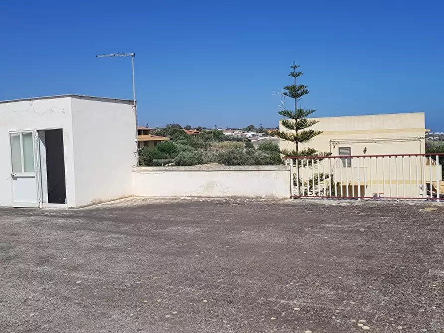 Immagine 14 di Villa in vendita  a Scicli