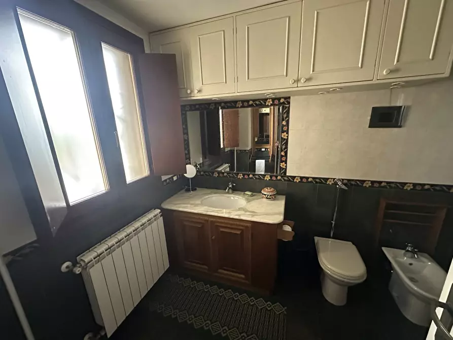 Immagine 22 di Villa in vendita  in Via Vanella 177 a Modica