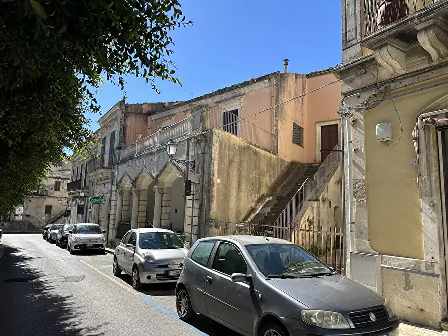 Immagine 13 di Casa indipendente in vendita  in via regina elena 431 a Modica