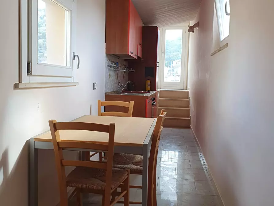 Immagine 18 di Casa indipendente in vendita  a Modica