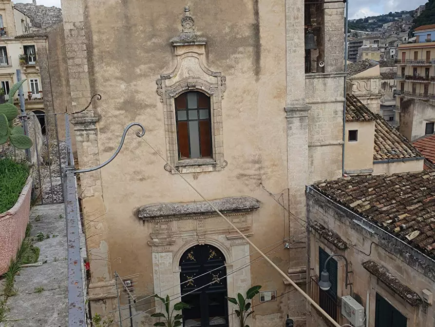 Immagine 19 di Casa indipendente in vendita  a Modica