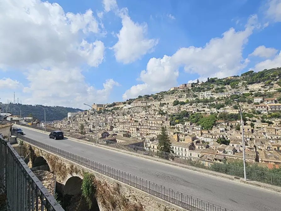 Immagine 1 di Appartamento in vendita  in Via Guerrazzi a Modica