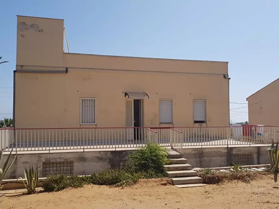 Immagine 5 di Villa in vendita  a Scicli