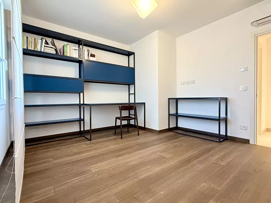 Immagine 30 di Trilocale in vendita  in Via delle Rose 31 a San Pietro In Casale