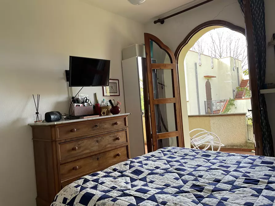 Immagine 24 di Casa indipendente in vendita  in VIA DEI TIGLI a Gabicce Mare