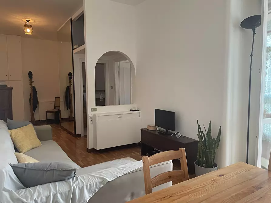 Immagine 13 di Bilocale in vendita  in Via Botticelli a Bologna