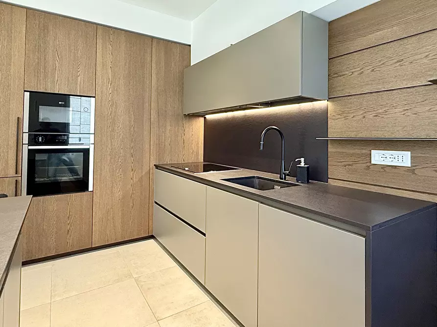 Immagine 9 di Trilocale in vendita  in Via delle Rose 31 a San Pietro In Casale