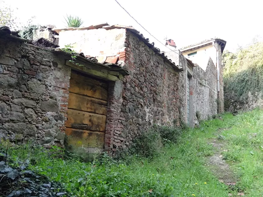 Immagine 17 di Villa in vendita  in Via Ludovica 6927 a Lucca