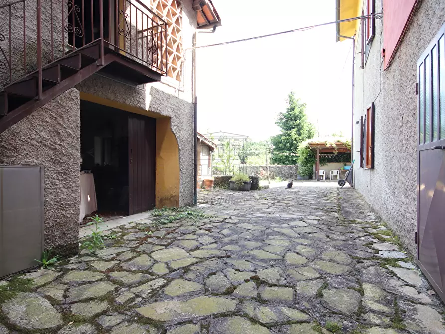 Immagine 28 di Terratetto in vendita  in Via di San Pieretto 30 a Capannori