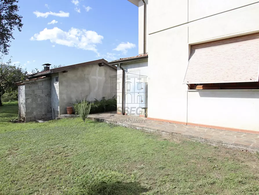 Immagine 30 di Casa indipendente in vendita  in Via Vecchia Pesciatina in Gragnano a Lucca