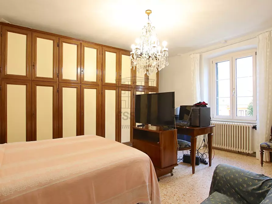 Immagine 18 di Casa bifamiliare in vendita  in Via della Santissima Annunziata 531 a Lucca