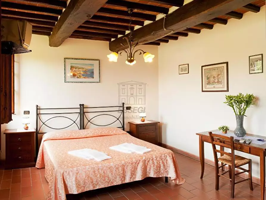 Immagine 14 di Rustico / casale in vendita  in Via di Rocchino 60 a Lucca