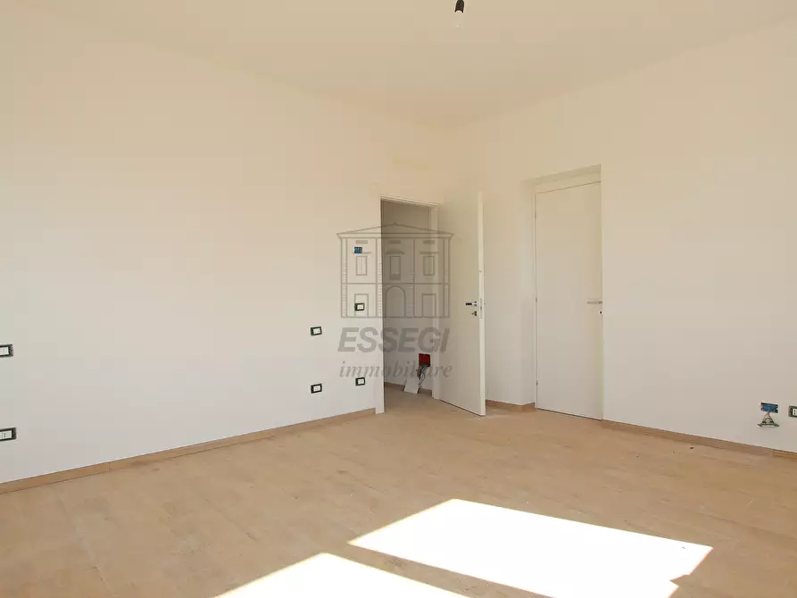 Immagine 12 di Appartamento in vendita  in Via delle Rose 141 a Lucca