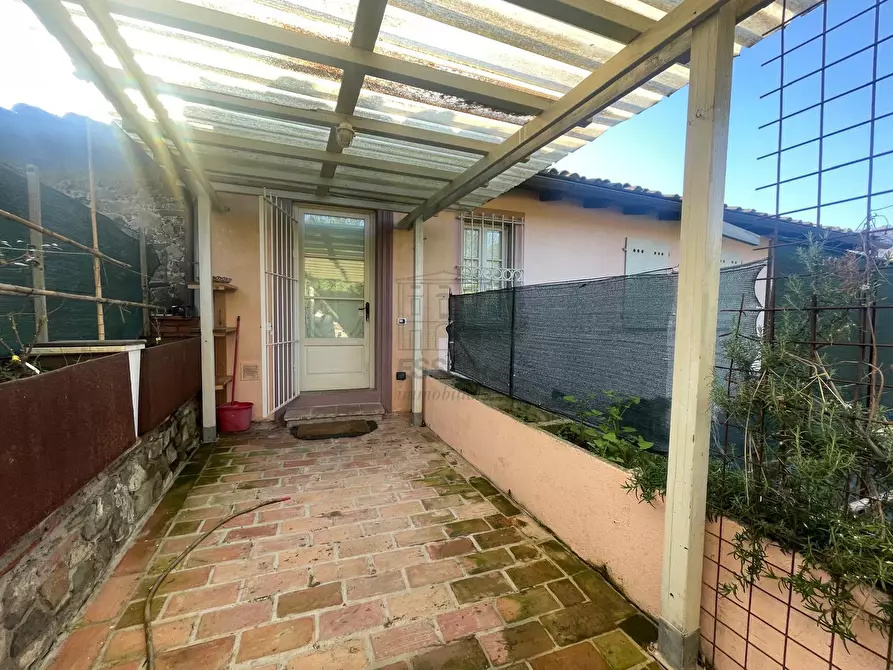 Immagine 19 di Rustico / casale in vendita  in Via dei bertolotti a Lucca