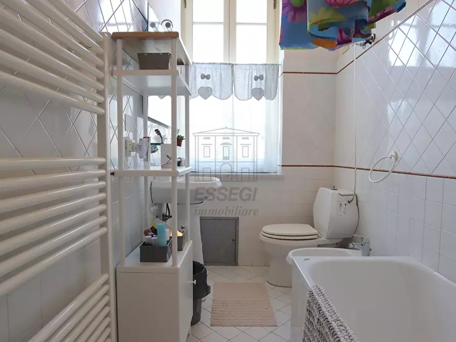 Immagine 25 di Villa in vendita  in Via per Gattaiola e Meati 598/A a Lucca