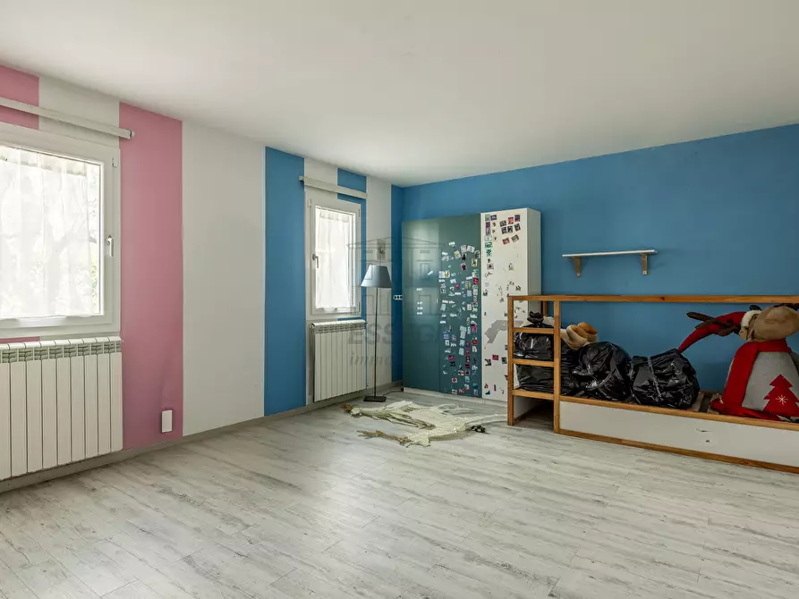 Immagine 25 di Villa in vendita  in Via dei Pellegrini a Lucca