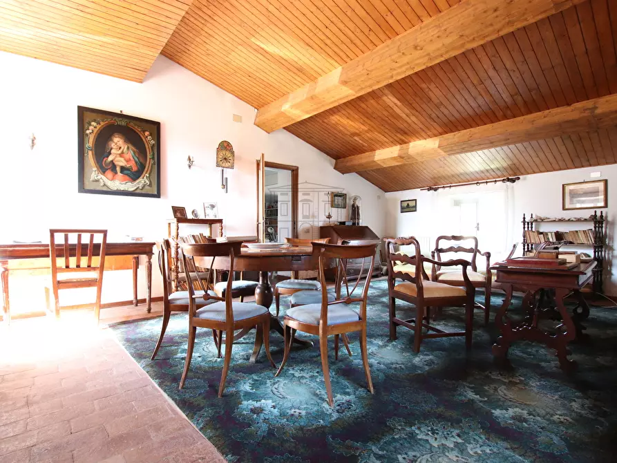 Immagine 29 di Rustico / casale in vendita  in Via del Borgo 55 a Lucca