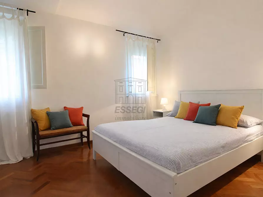 Immagine 12 di Villa in vendita  in Via della Chiesa X 466 a Lucca