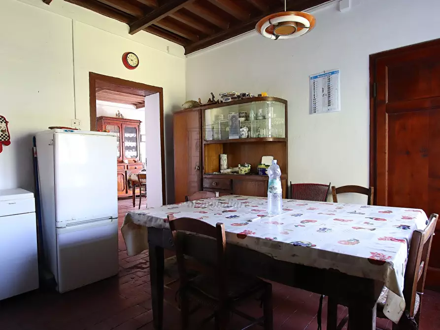 Immagine 15 di Rustico / casale in vendita  in Via Tofori a Lucca