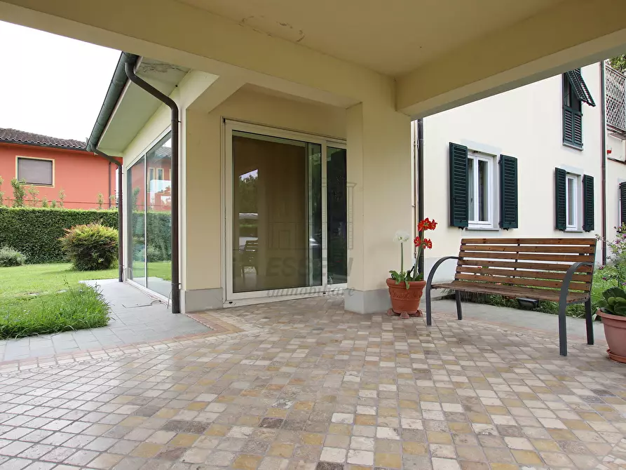 Immagine 6 di Villa in vendita  in Via dei Berti a Lucca