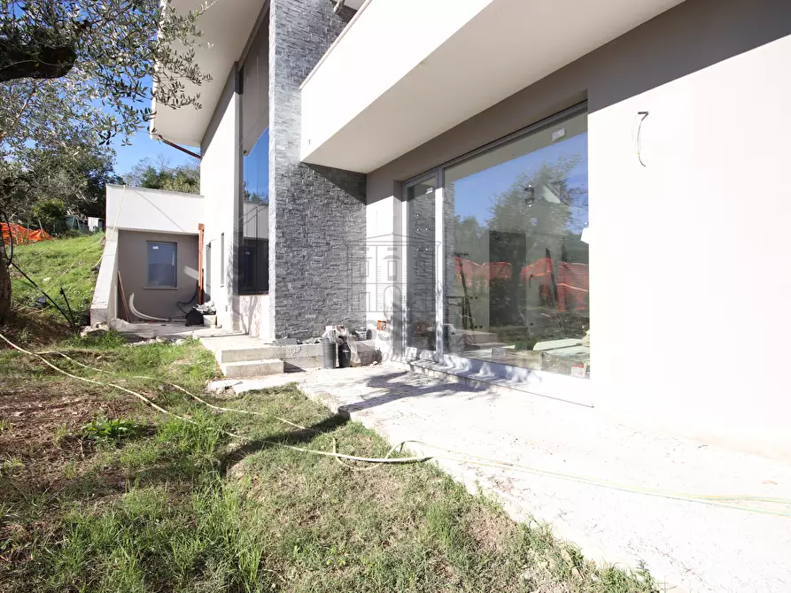 Immagine 6 di Villa in vendita  in Via delle Vitialle 13 a Capannori