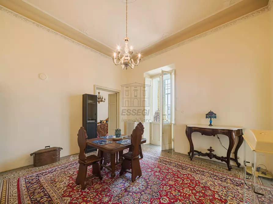 Immagine 12 di Villa in vendita  a Lucca