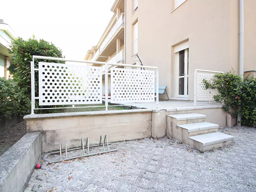 Immagine 15 di Appartamento in vendita  in Via Carlo Massei 129 a Lucca