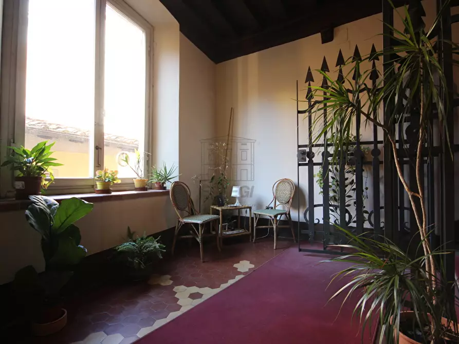 Immagine 28 di Appartamento in vendita  in piazza san frediano a Lucca