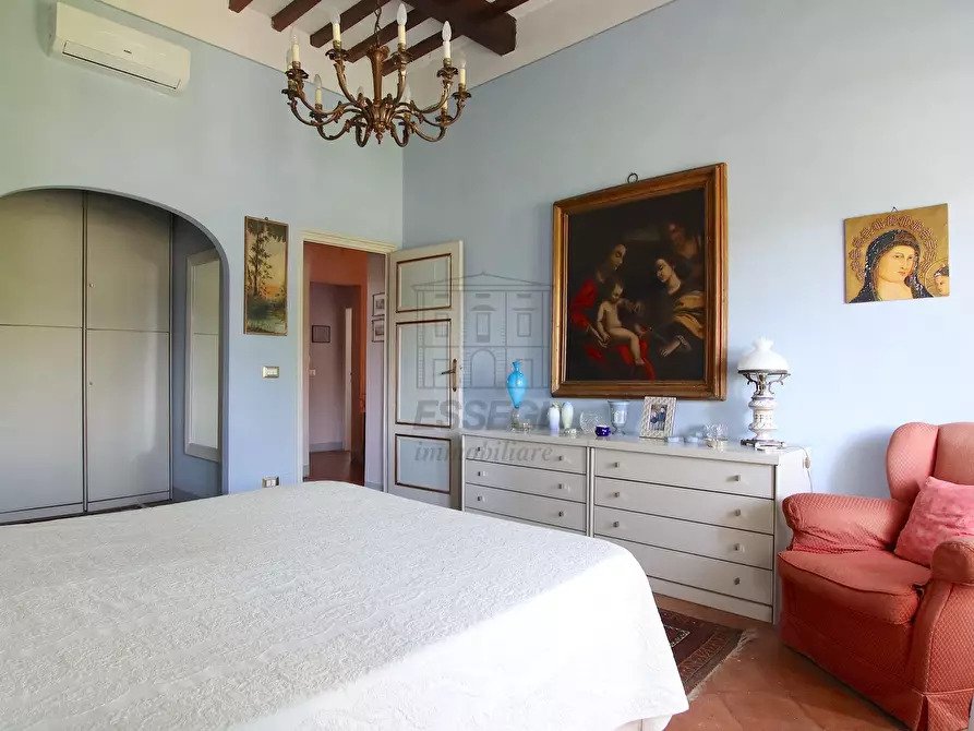 Immagine 29 di Villa in vendita  in Via Borgo Giannotti 120 a Lucca