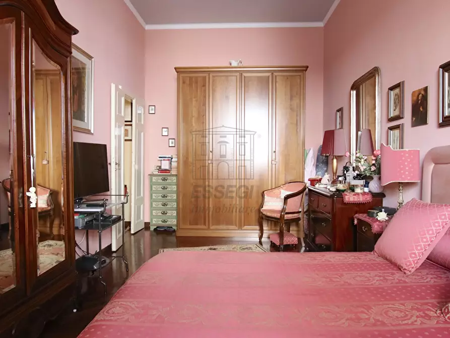 Immagine 13 di Appartamento in vendita  in VIa Fillungo a Lucca