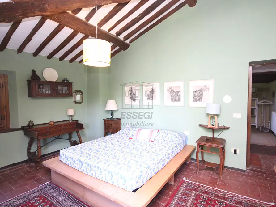 Immagine 16 di Rustico / casale in vendita  a Lucca