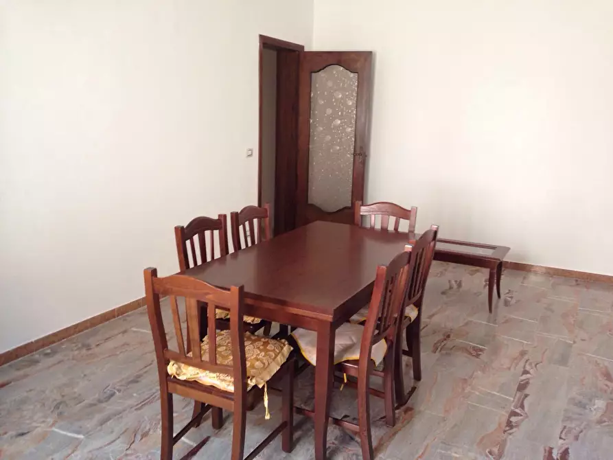 Immagine 7 di Pentalocale in vendita  in Via Guido Miggiano a Reggio Di Calabria