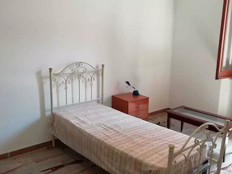 Immagine 5 di Pentalocale in vendita  in Via Guido Miggiano a Reggio Di Calabria