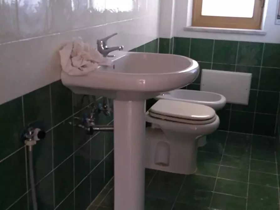 Immagine 5 di Quadrilocale in affitto  in Via Nazionale Gallico 71 a Reggio Di Calabria