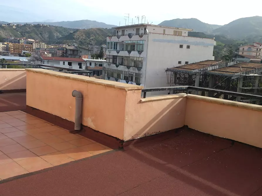 Immagine 2 di Attico in vendita  in via trapezzoli sudVia Trapezzoli Sud San Gregorio a Reggio Di Calabria