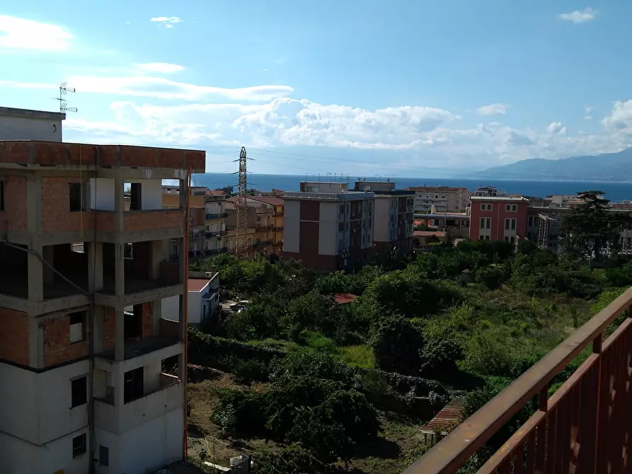 Immagine 6 di Quadrilocale in vendita  in Via Nazionale Gallico 71 a Reggio Di Calabria