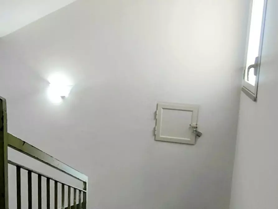 Immagine 11 di Quadrilocale in vendita  in Diramazione Mascianà 2 a Reggio Di Calabria