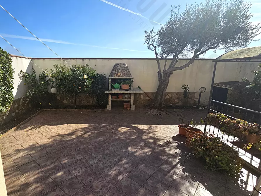 Immagine 7 di Villetta a schiera in vendita  a Quartu Sant'elena