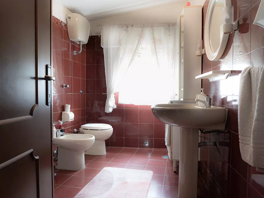 Immagine 8 di Casa indipendente in vendita  a Uta