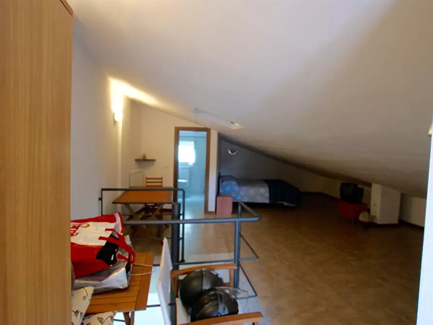 Immagine 17 di Trilocale in vendita  a Ameglia