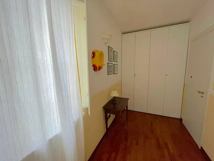 Immagine 27 di Casa semindipendente in vendita  a Ameglia