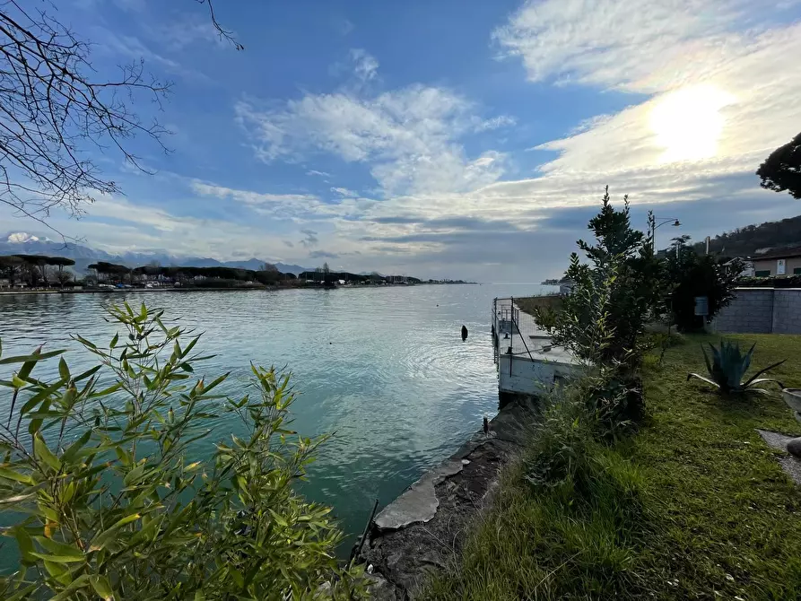 Immagine 33 di Casa indipendente in vendita  a Ameglia