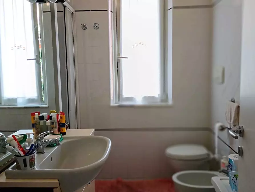 Immagine 14 di Casa semindipendente in vendita  a Ameglia