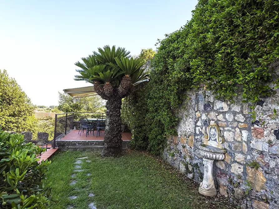 Immagine 16 di Casa semindipendente in vendita  a Ameglia